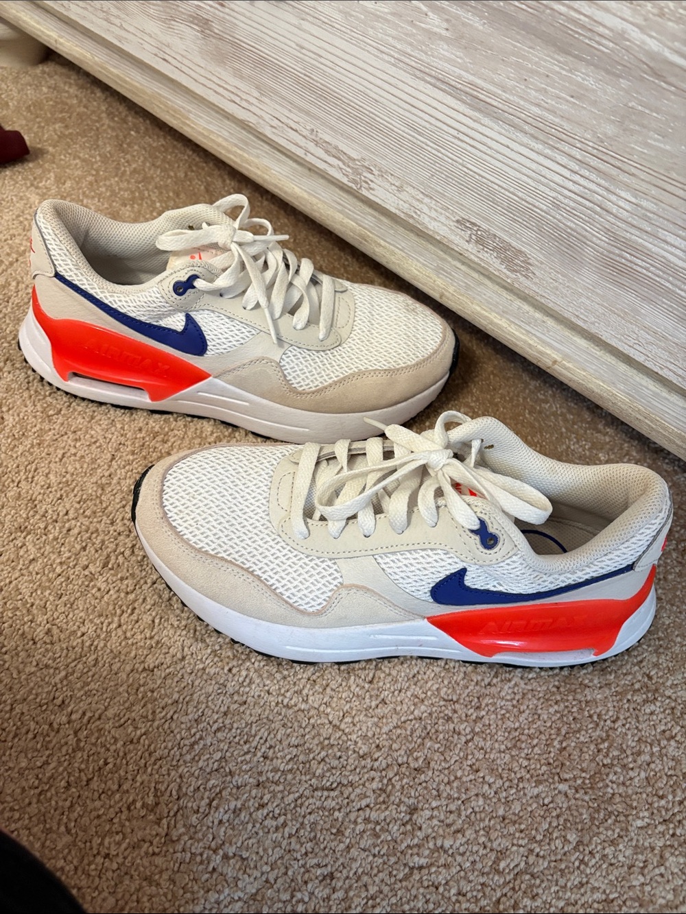 Nike Air Max Sneakers - White/Blue/Orange